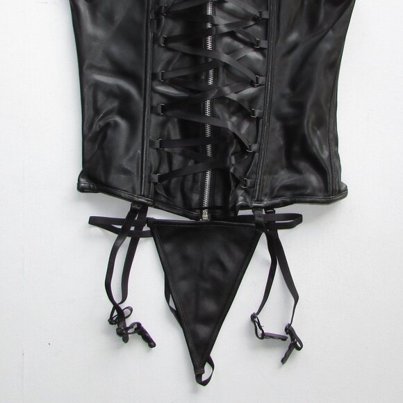Black Pleather Halter Corset Set - NEW - Picture 4 of 11
